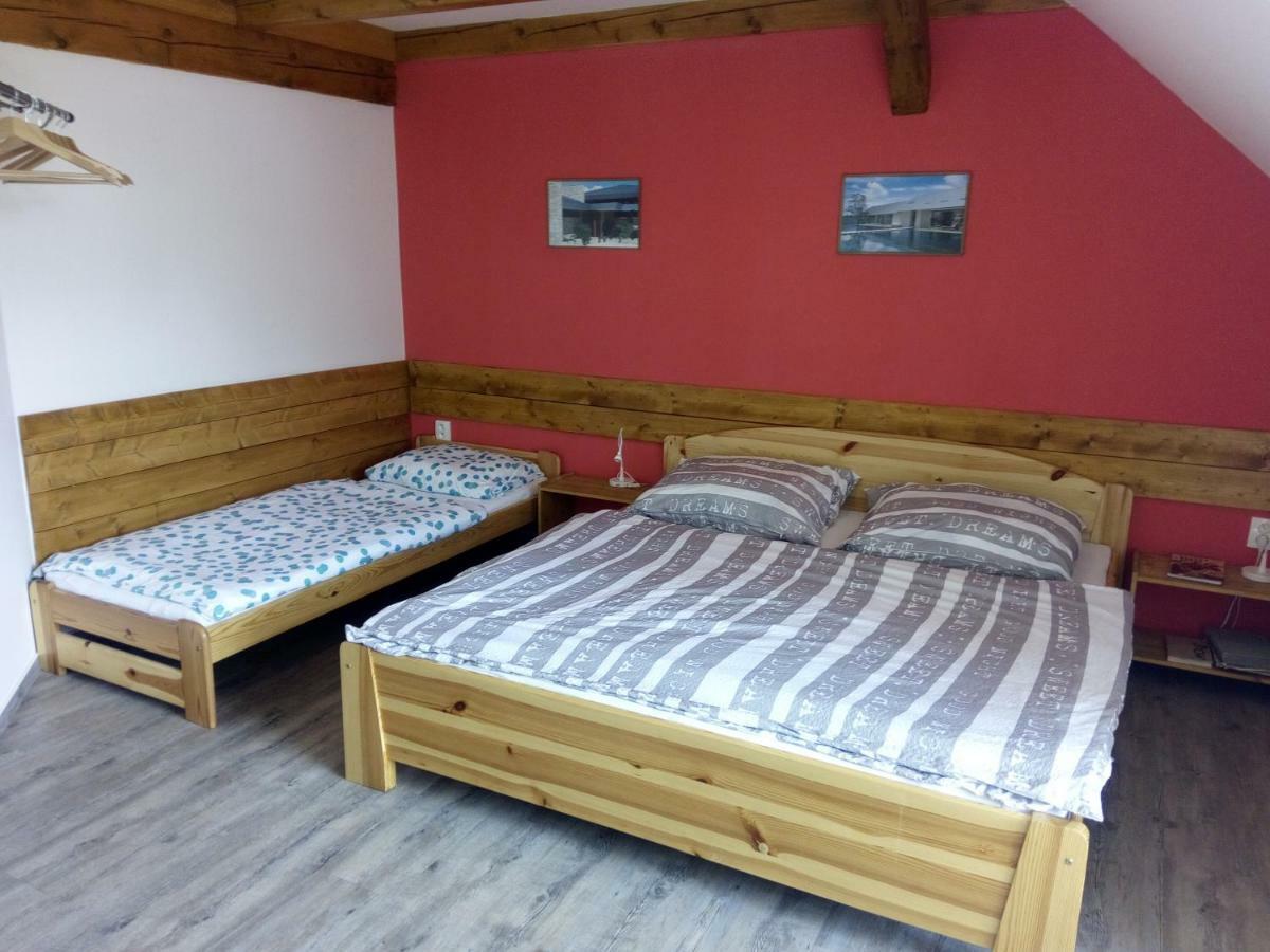 דירות Prosecne Family House 94 מראה חיצוני תמונה